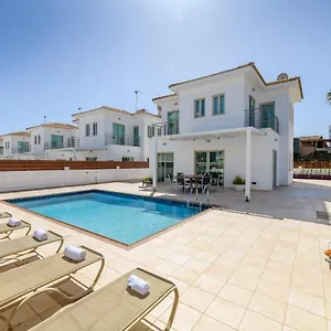 Villa Sunrise Bay #1, Protaras