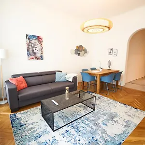 Trendy 3 Zentral Gelegen , Vienna Austria