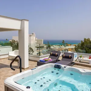  Villa Fig Tree Bay Residences 4