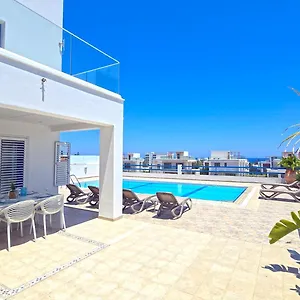 Villa Jenny, Protaras