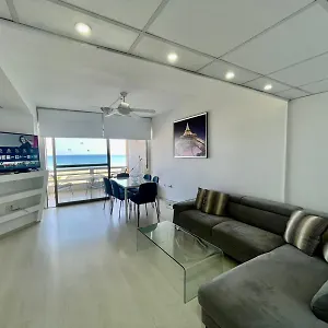 Sea View In Makenzy Apartament