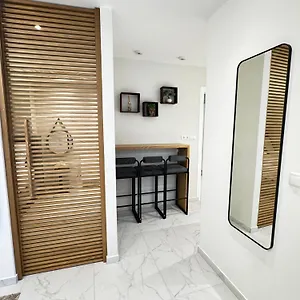 Zeus Design Apartmenthaus , Vienna Austria